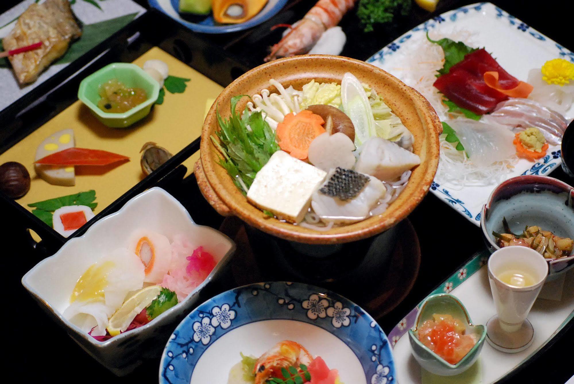 Hinagu Onsen Kinparo Hotel Jacusiro Kültér fotó