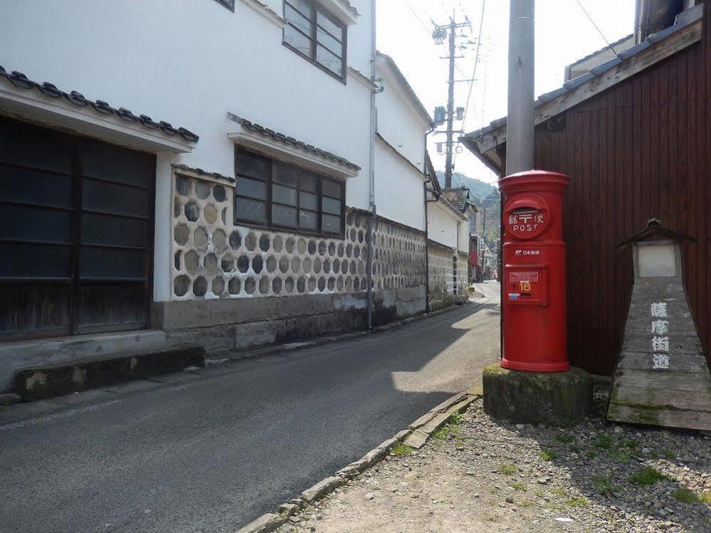 Hinagu Onsen Kinparo Hotel Jacusiro Kültér fotó