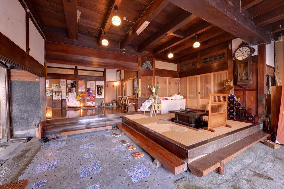 Hinagu Onsen Kinparo Hotel Jacusiro Kültér fotó